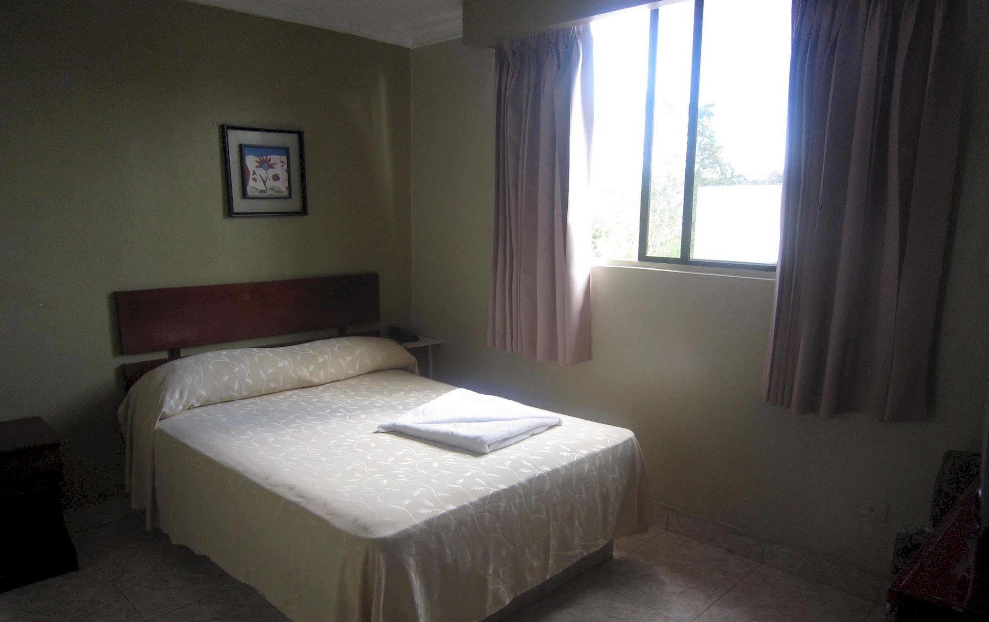 Hotel Bella Vista Панама Экстерьер фото